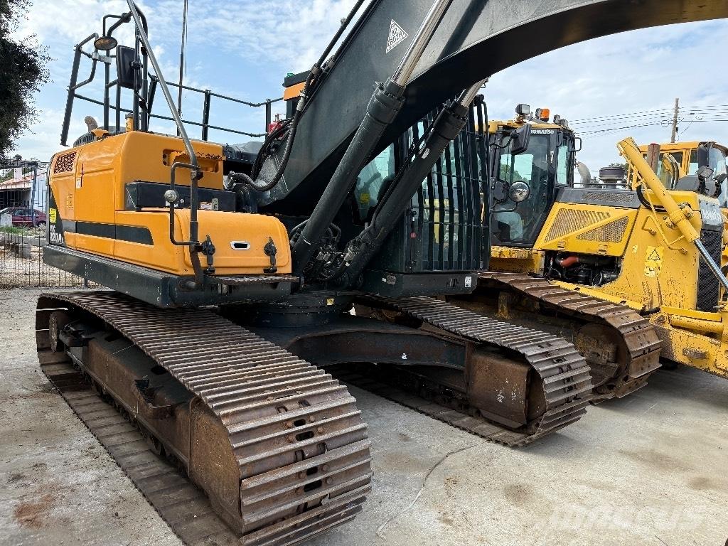 Hyundai HX 220 AL Raupenbagger