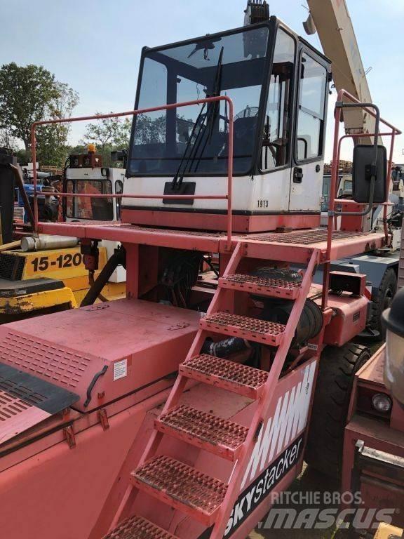 Fantuzzi FDC25K7DB Containerstapler