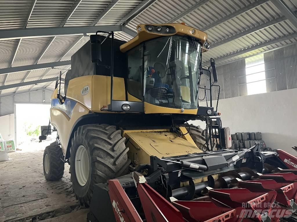 New Holland CX 6090 Mähdrescher