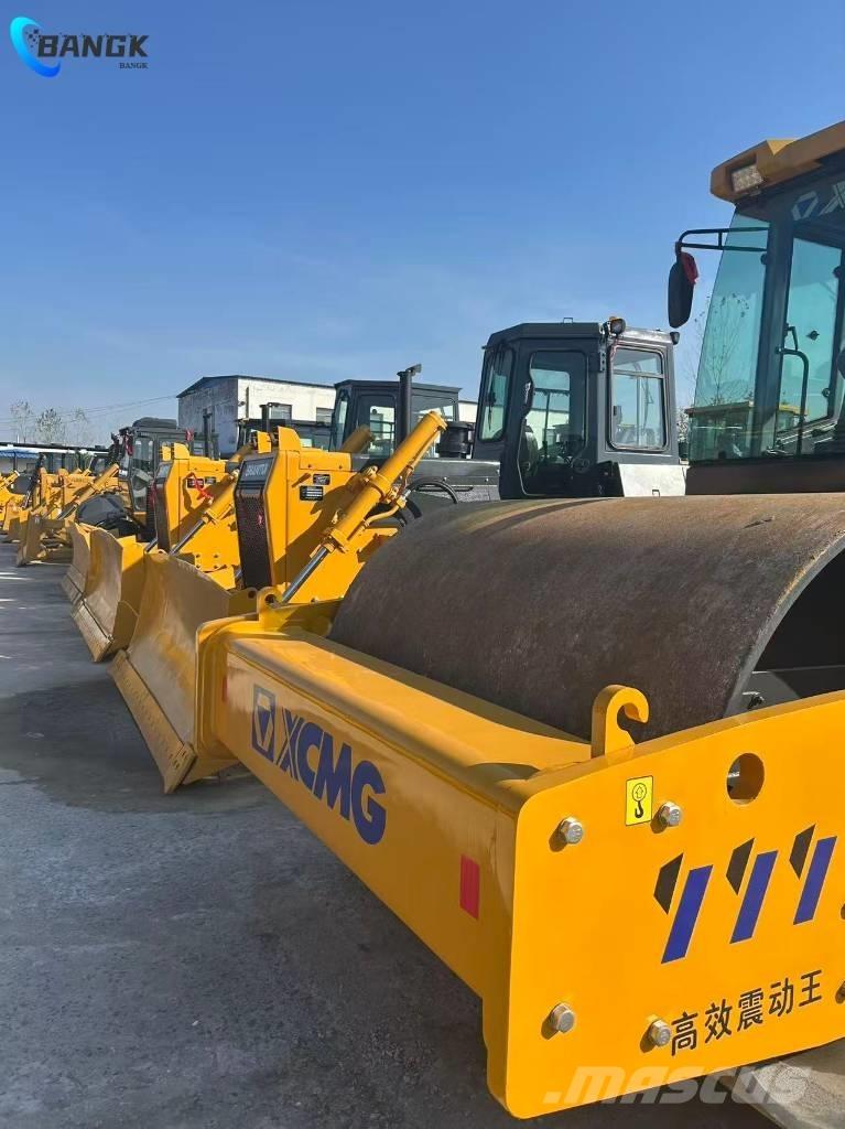 XCMG XS 223 J Walzenzüge