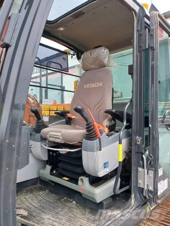 Hitachi ZX130 Raupenbagger