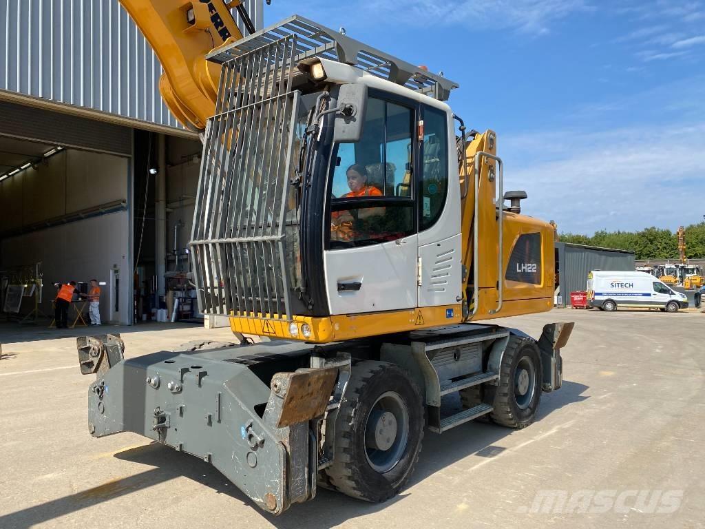 Liebherr LH 22 M Materialumschlag