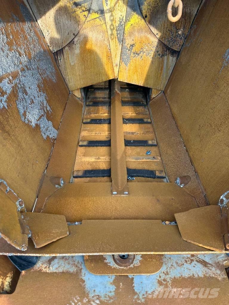 Dynapac F 1200 CS Strassenfertiger