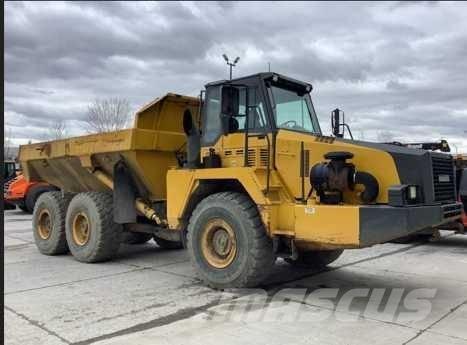 Komatsu HM 300 Dumper - Knickgelenk