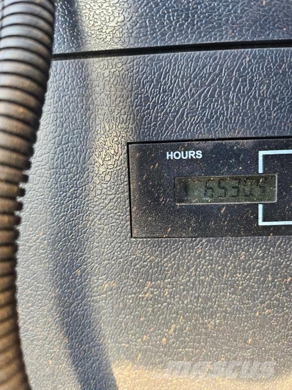 Hyundai HX 520 L Raupenbagger