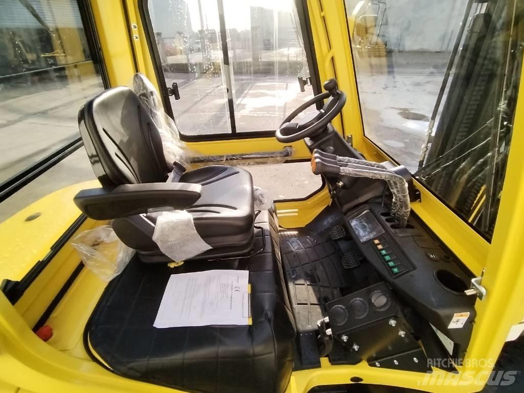 Hyster H2.5UT Diesel Stapler