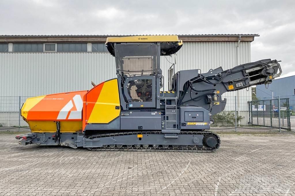 Bomag BMF 2500 S Strassenfertiger