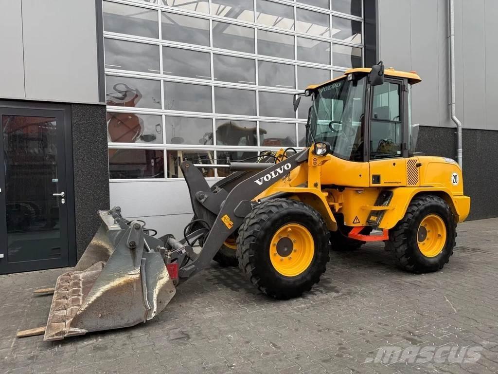 Volvo L35G Radlader