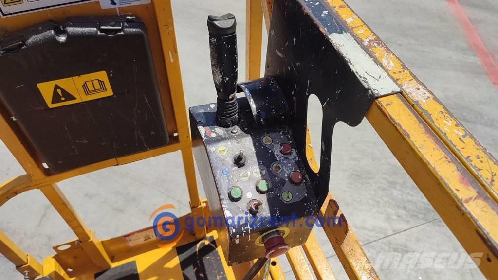 Haulotte Compact 8 Scheren-Arbeitsbühnen