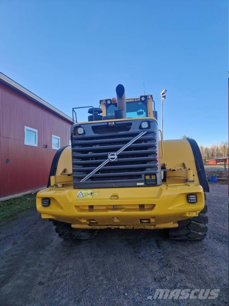 Volvo L 220 F Radlader