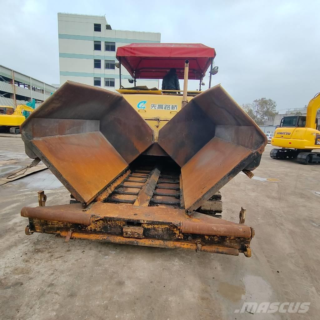 Dynapac F 141 C Strassenfertiger