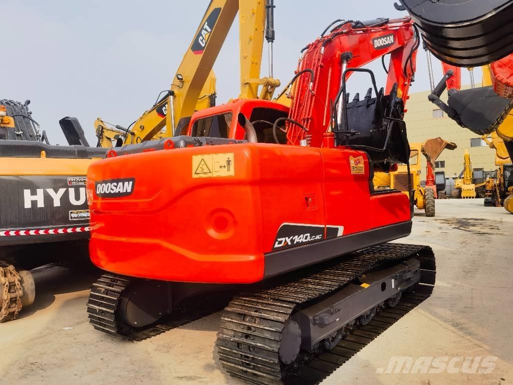 Doosan DX 140 LC-9C Raupenbagger