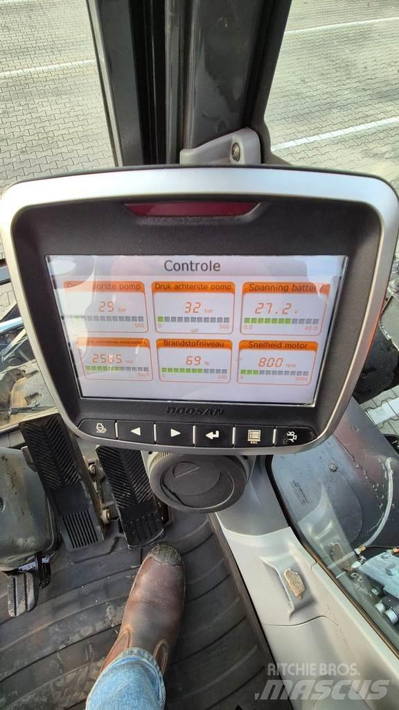 Doosan DX170W-5 Mobilbagger