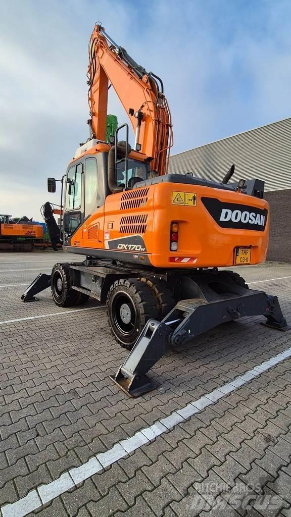 Doosan DX170W-5 Mobilbagger