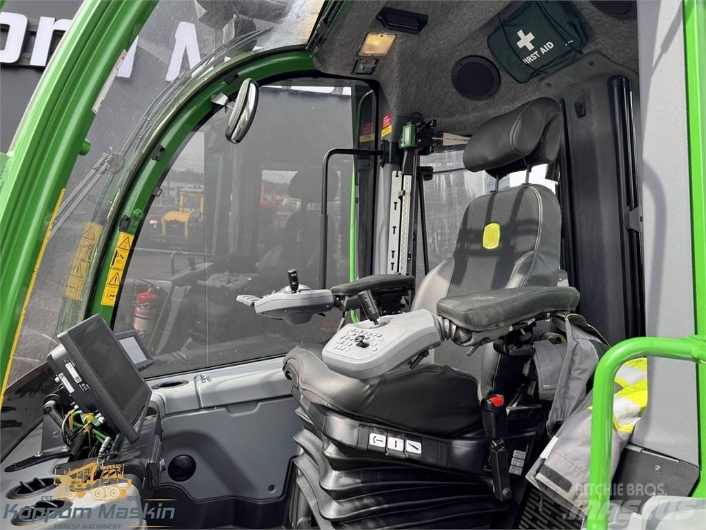 John Deere 1170G Harvester