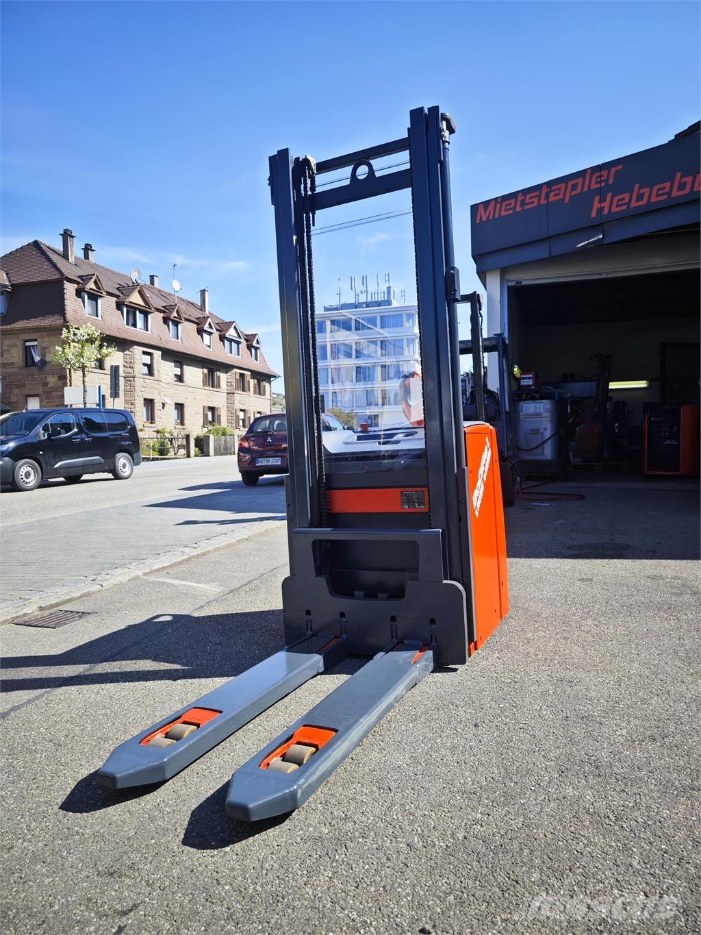 Linde L16 Selbstfahrstapler