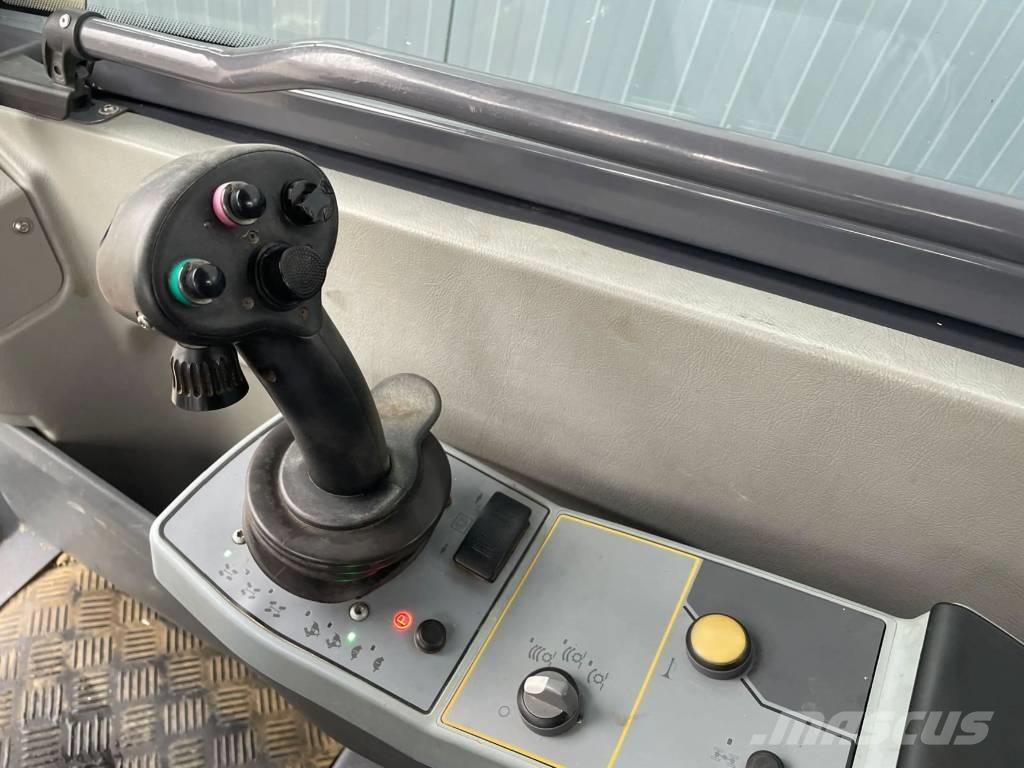 Wirtgen WR200XLi Erdbauwalzen