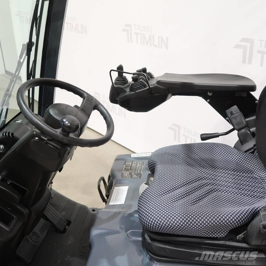 Toyota 8FBM20T Elektro Stapler