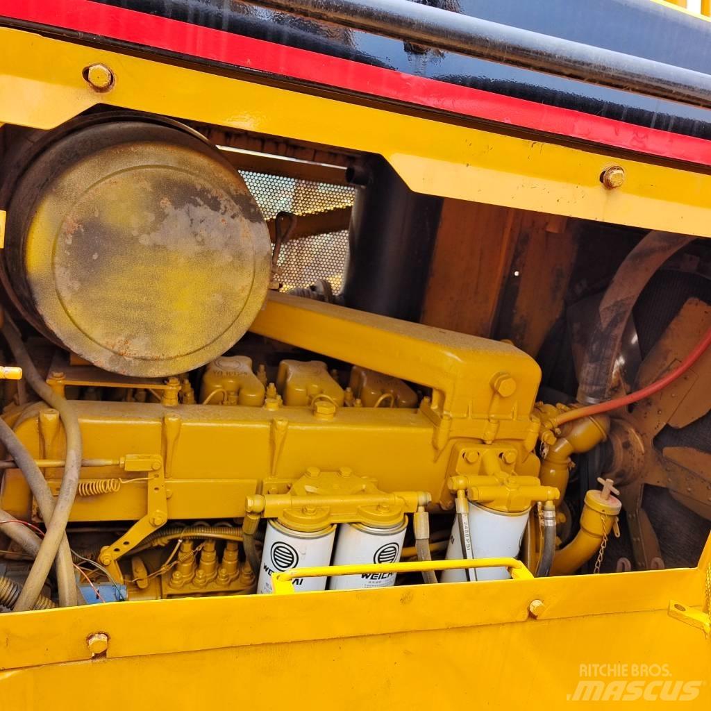CAT D 7 R Bulldozer