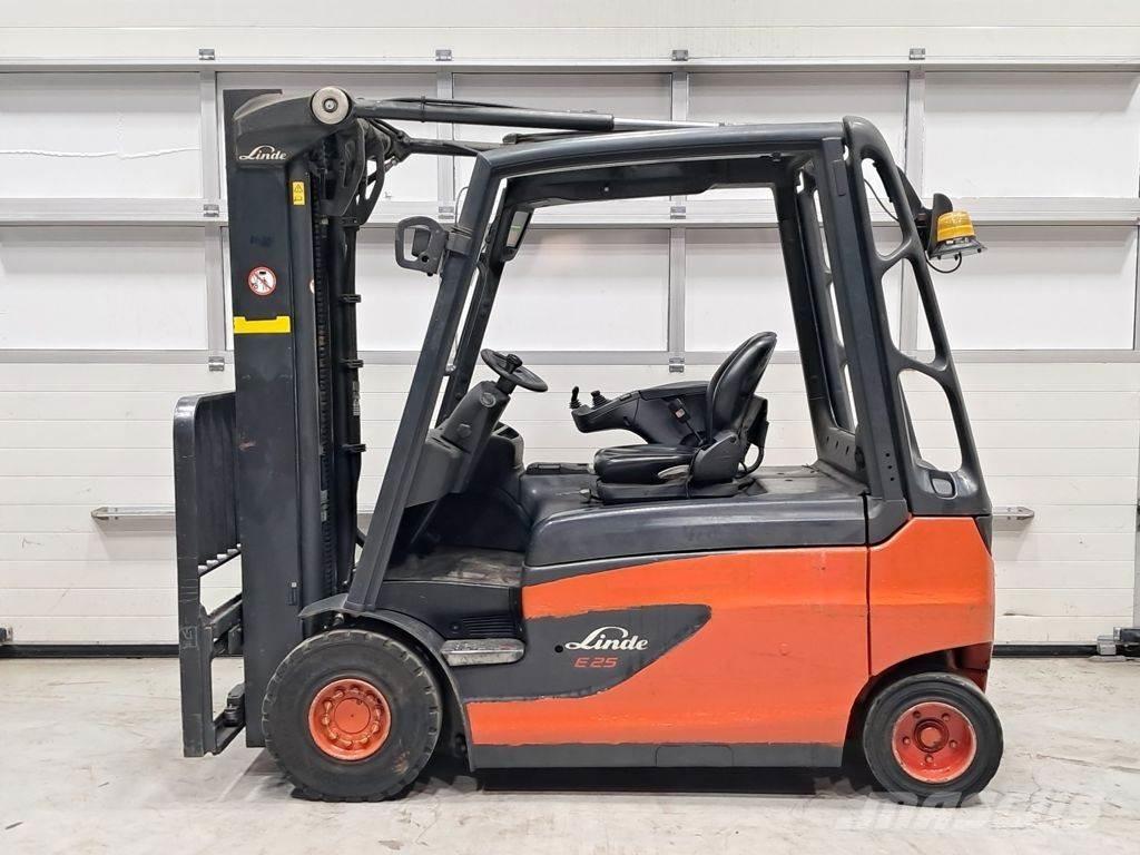 Linde E25L-01 Elektro Stapler