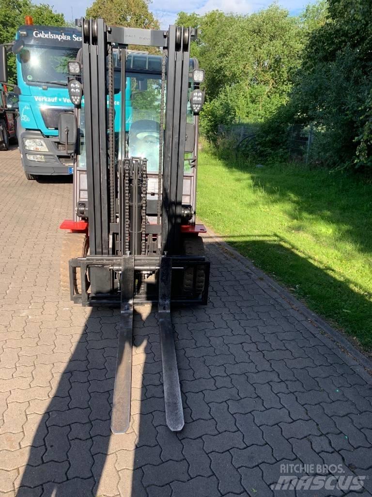 Manitou ME425C Elektro Stapler