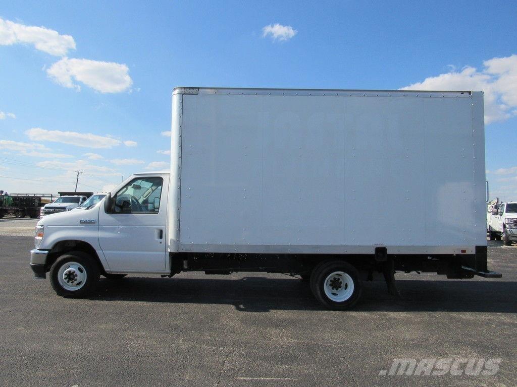 Ford E-450 Kastenaufbau
