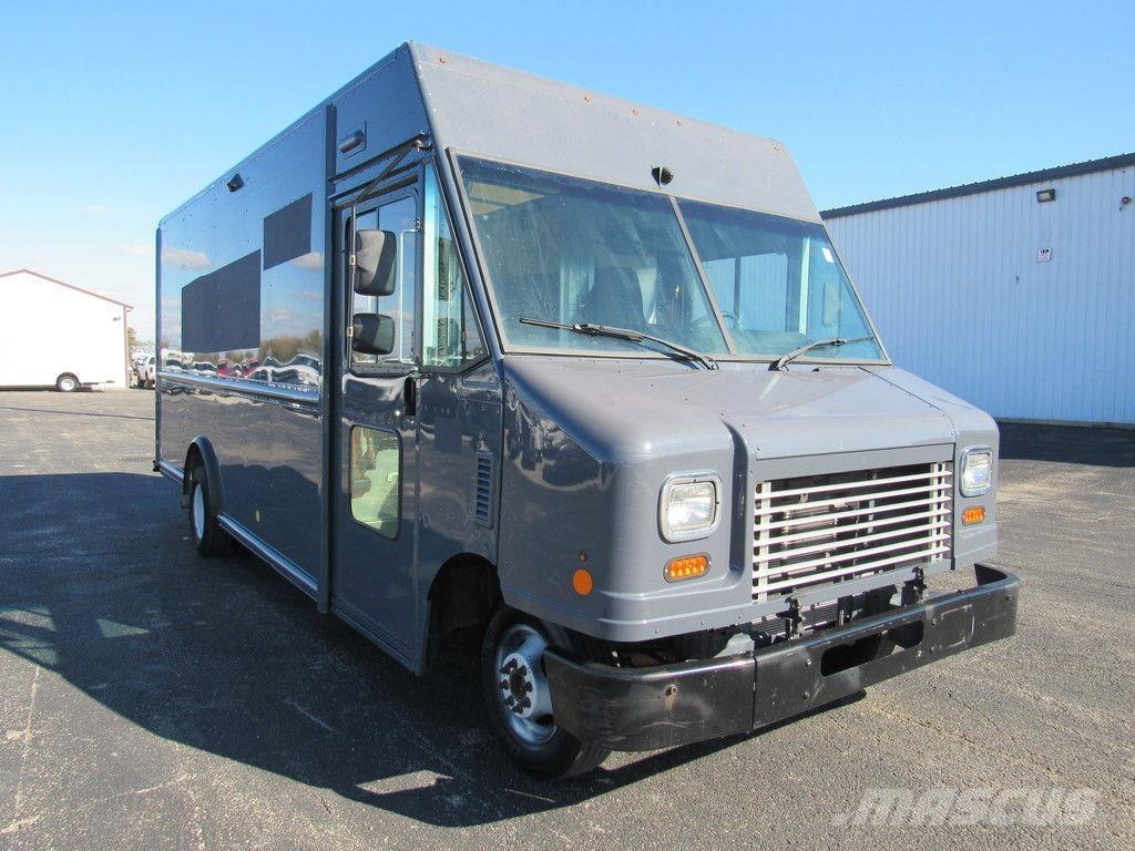 Ford E-450 Kastenaufbau