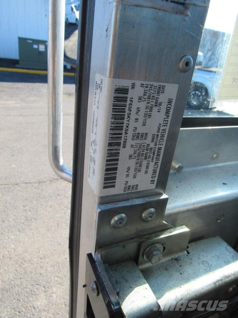 Ford F-59 Kastenaufbau