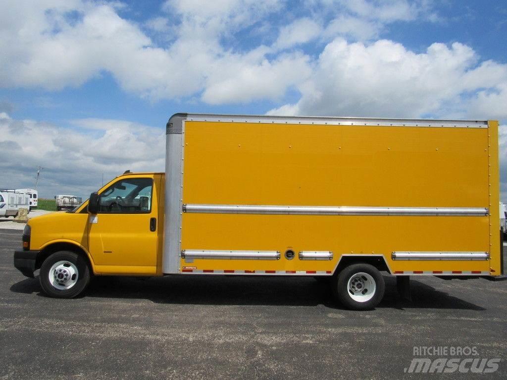 GMC Savana 3500 Kastenaufbau
