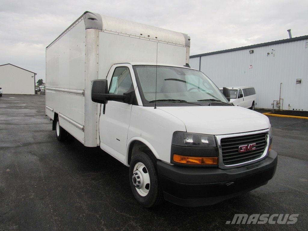 GMC Savana 3500 Kastenaufbau