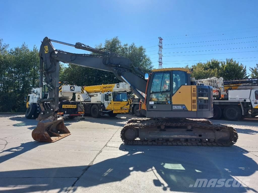 Volvo ECR 235 EL Raupenbagger