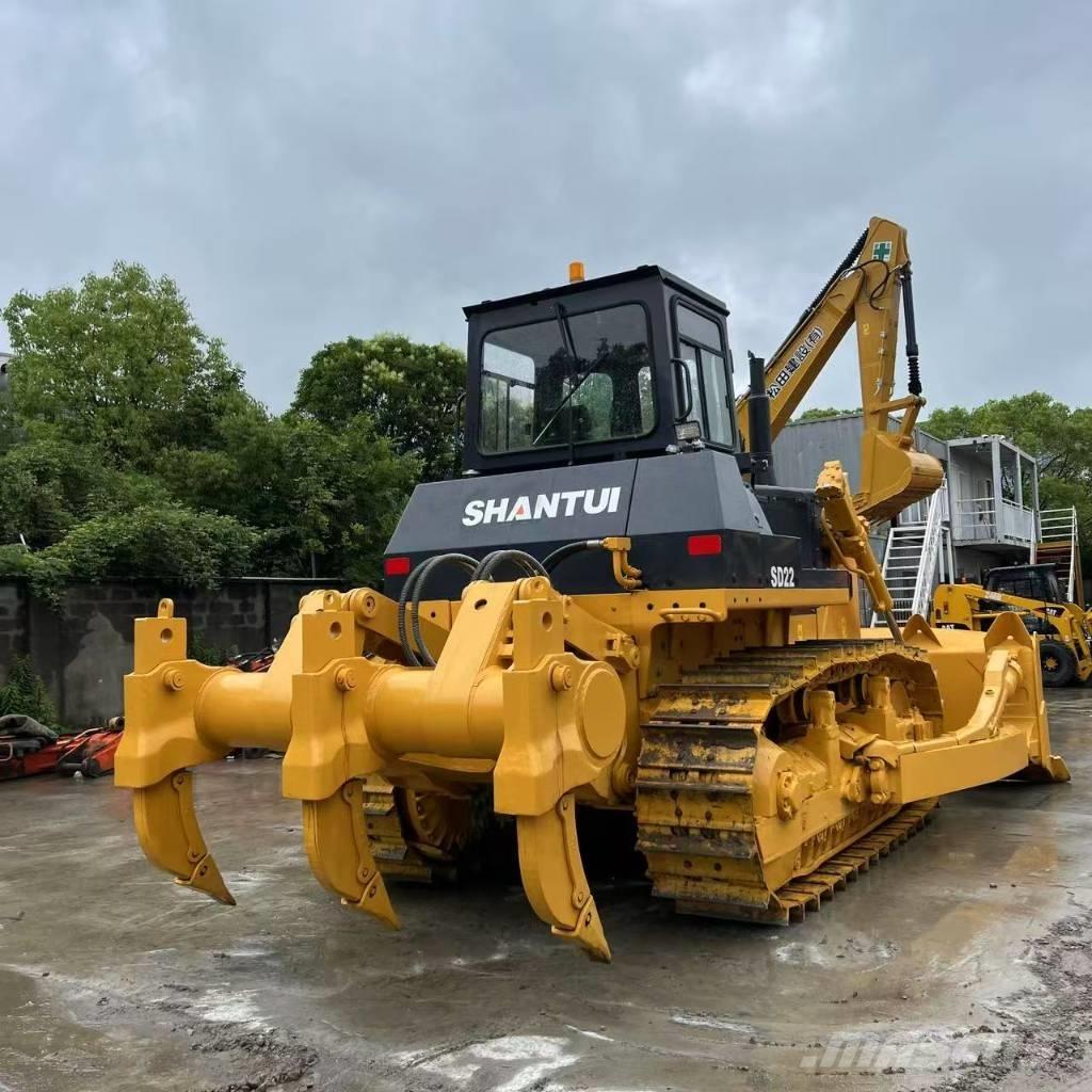 Shantui SD 22 Bulldozer