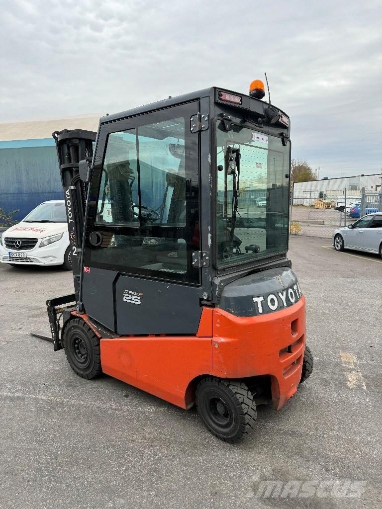 Toyota 8FBMKT25 Elektro Stapler