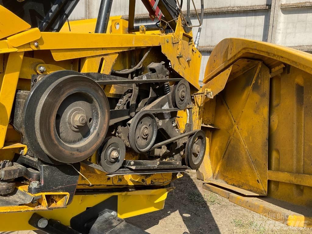 New Holland CX 8.90 Mähdrescher