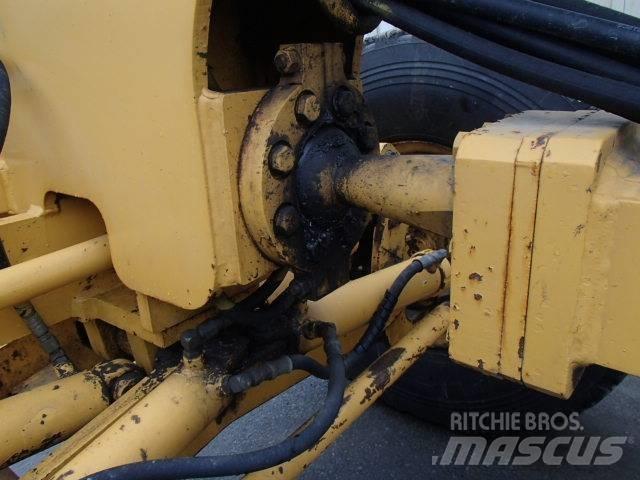 Volvo G 740 B Grader