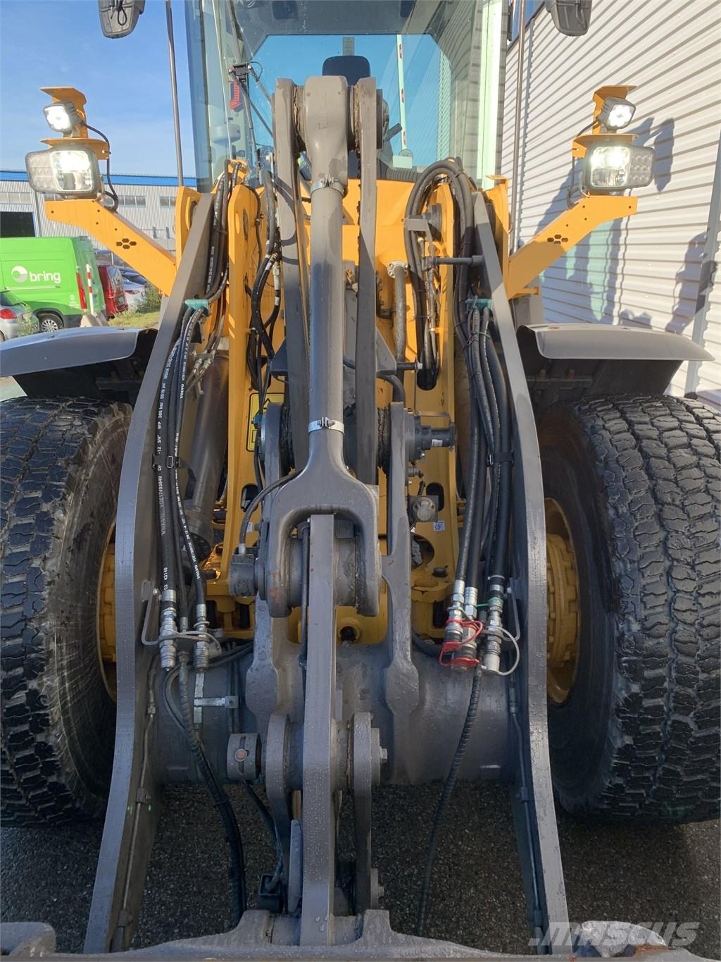 Volvo L90H Radlader