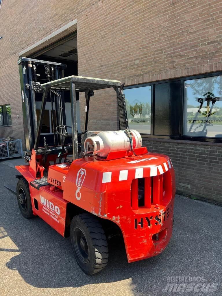 Hyster H400XL-5 Gas Stapler