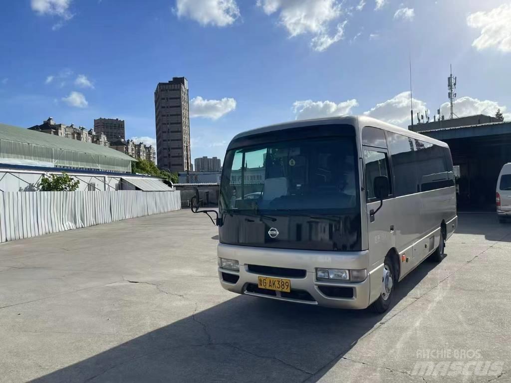 Nissan Civilian Überlandbusse