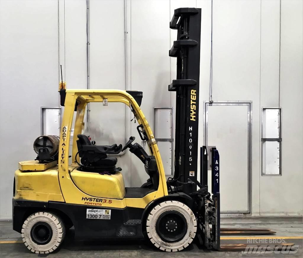 Hyster H3.5FT Gas Stapler