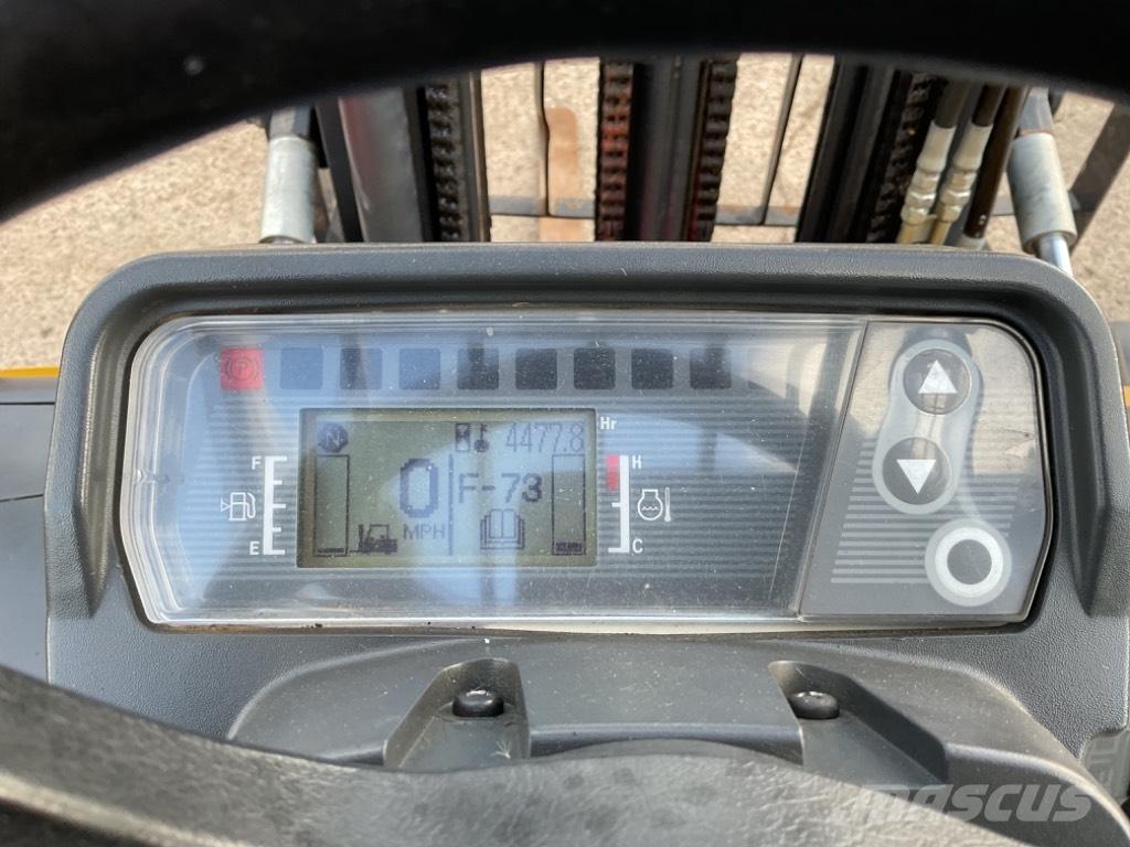 CAT DP 25 NT Diesel Stapler