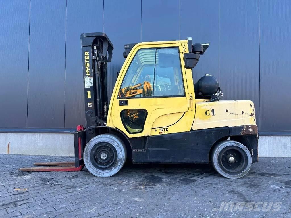 Hyster H5.5FT Gas Stapler