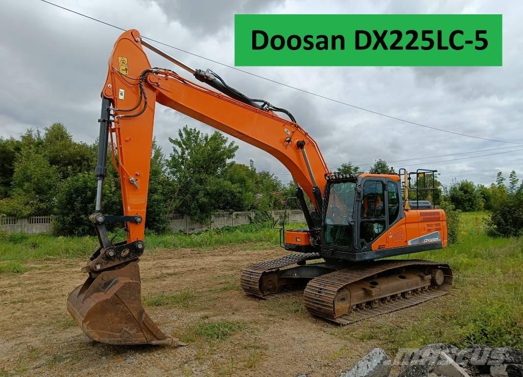 Doosan DX 225 LC-5 Raupenbagger