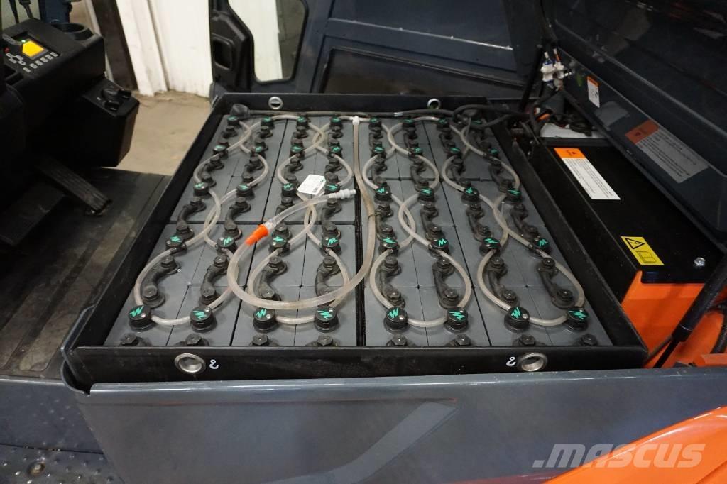 Toyota 8FBMT35 Elektro Stapler