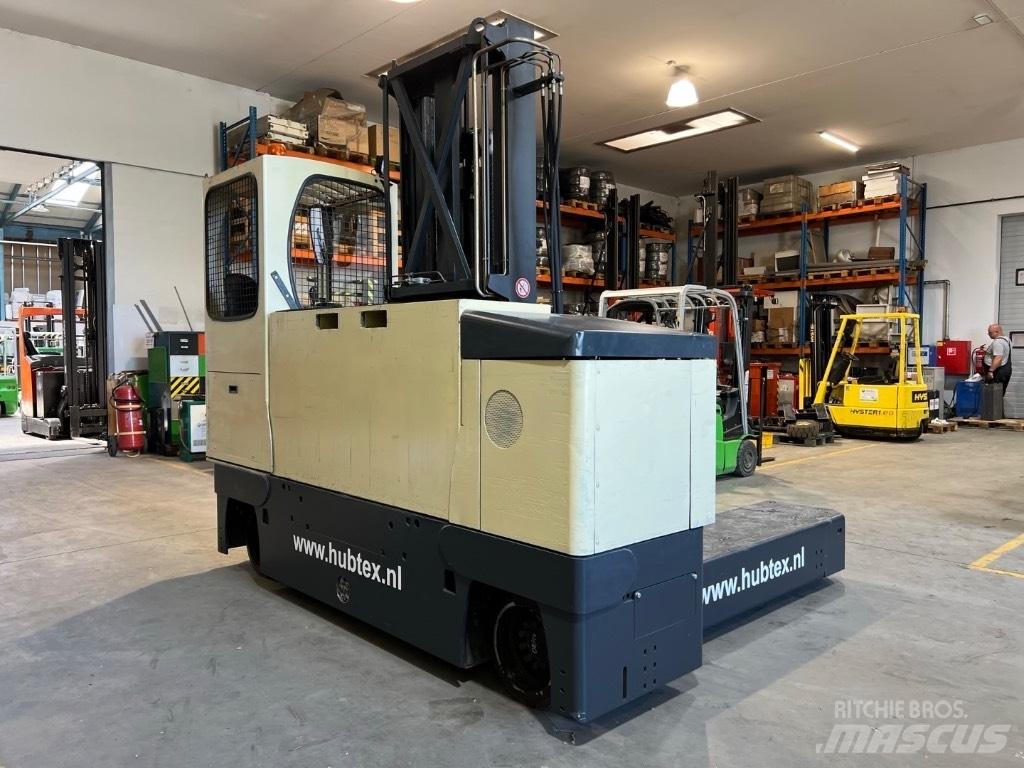Hubtex MQ 50 Vierwegestapler