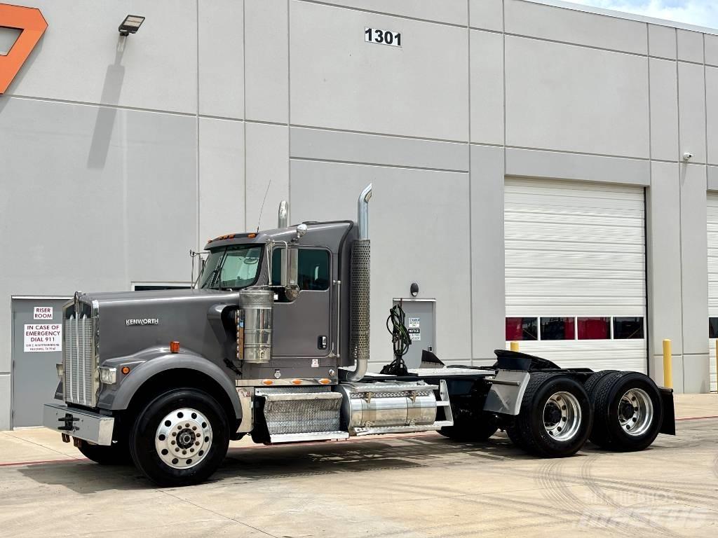 Kenworth W 900 Sattelzugmaschinen