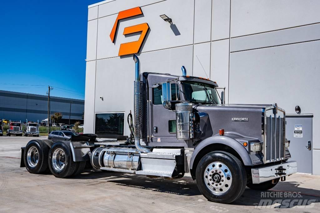 Kenworth W 900 Sattelzugmaschinen