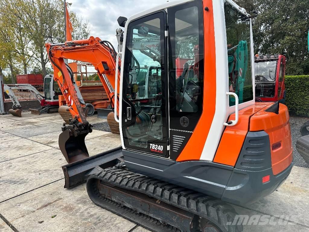 Takeuchi TB 235 CR Minibagger < 7t