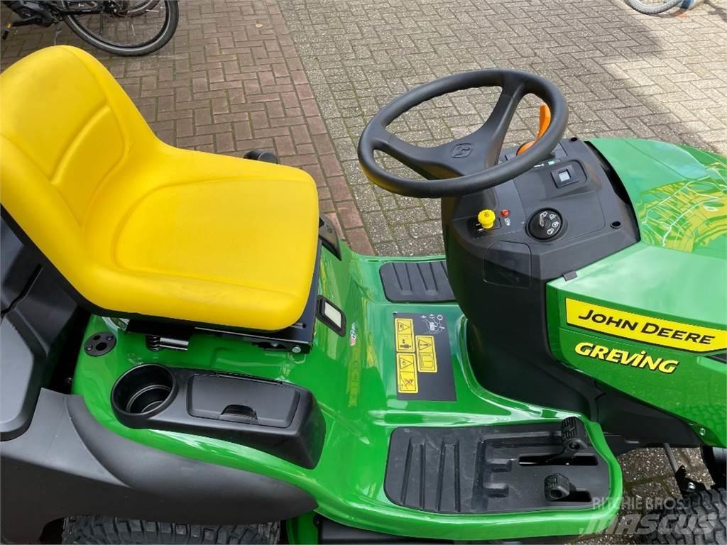 John Deere X167R Mäher