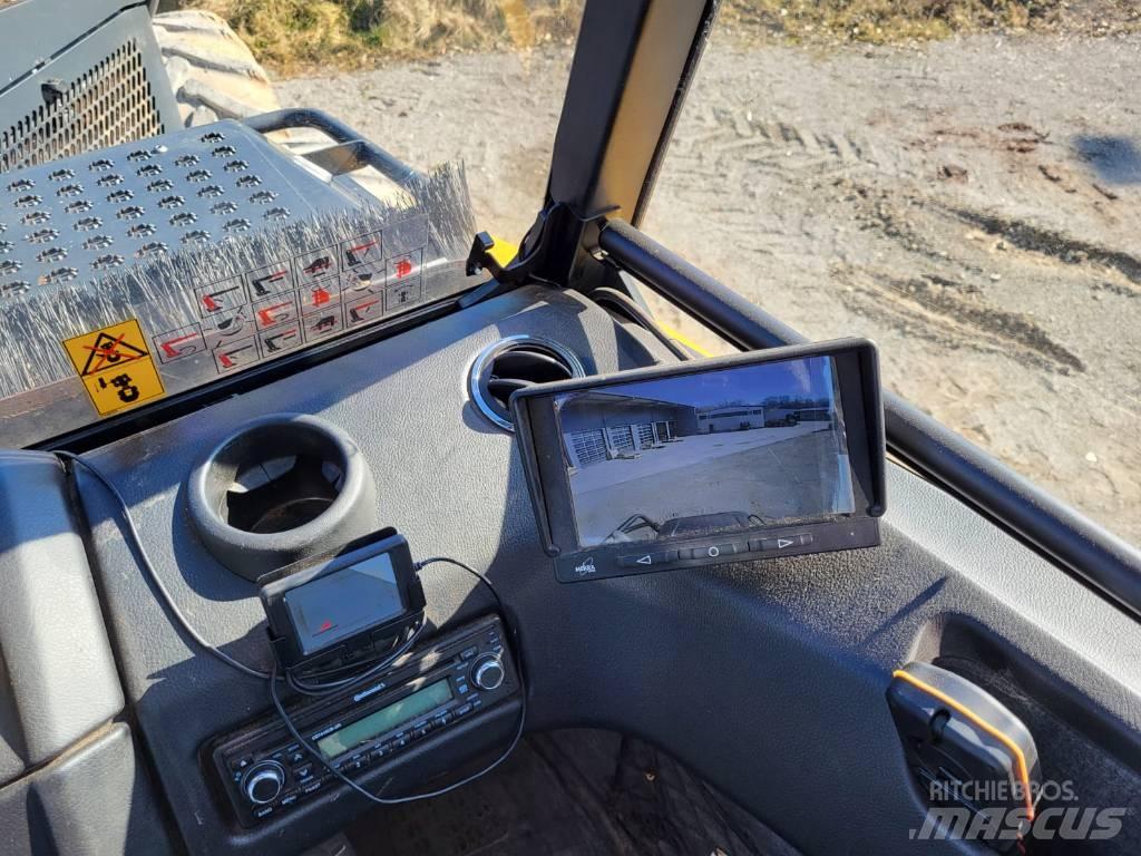 Ponsse Ergo 8W Harvester