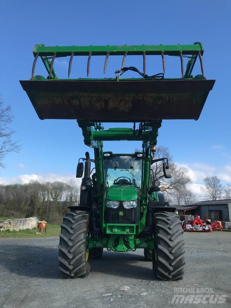 John Deere 6100 M Traktoren